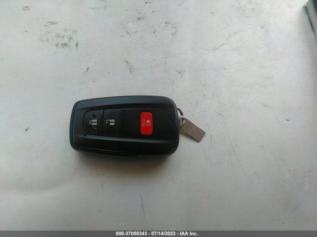 Toyota Corolla Hatchback Se 2021 JTND4MBE1M3109945 Image 3