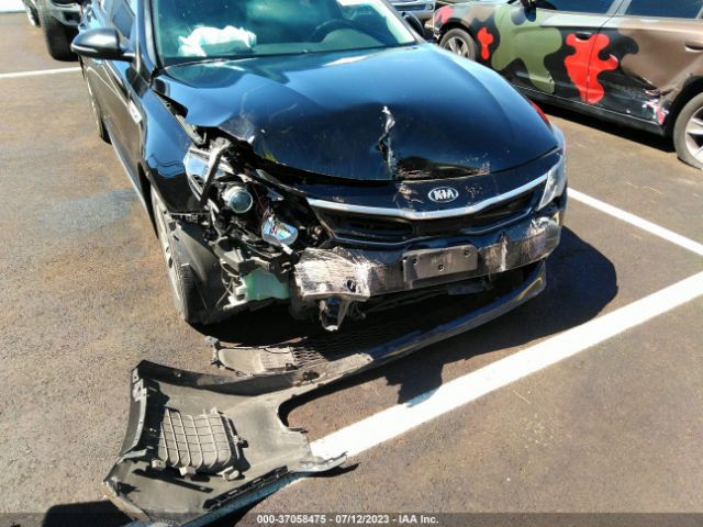 KNAGT4LE0H5010995 KIA Optima Hybrid Base