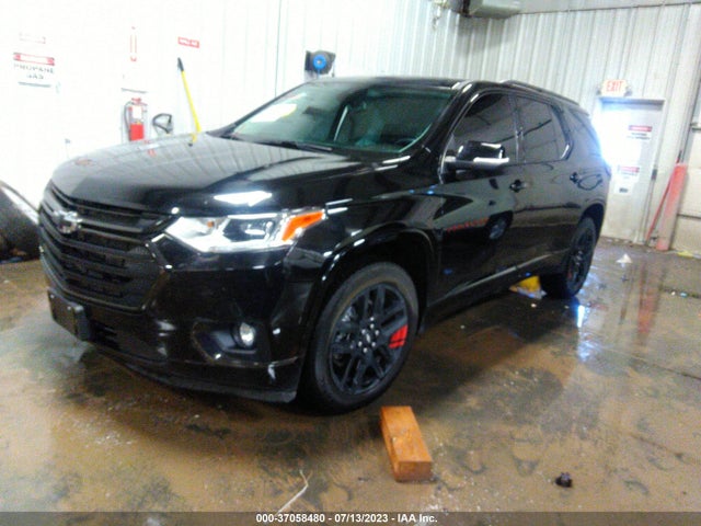Chevrolet Traverse Premier 2021 1GNEVKKW3MJ235469 Image 2
