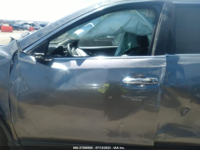 KNMAT2MVXGP685347 Nissan Rogue Sl