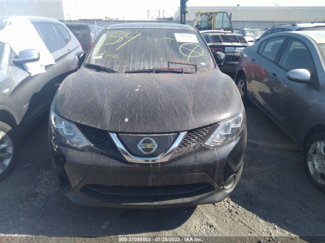 JN1BJ1CPXKW520844 Nissan Rogue Sport S