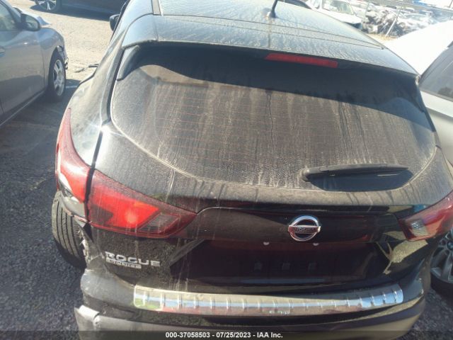 JN1BJ1CPXKW520844 Nissan Rogue Sport S
