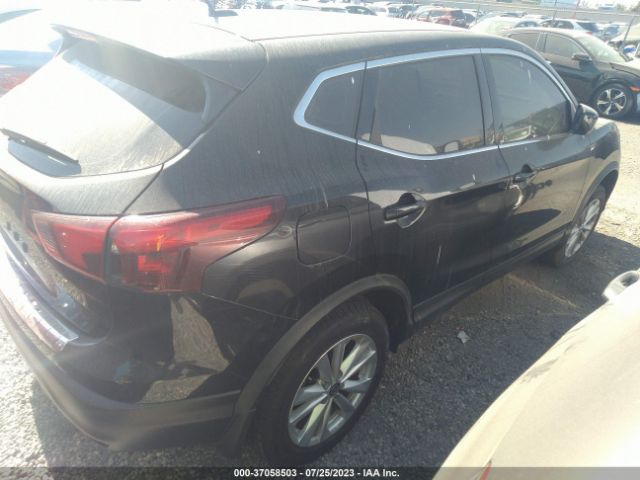 JN1BJ1CPXKW520844 Nissan Rogue Sport S