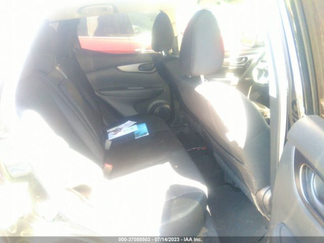 JN1BJ1CPXKW520844 Nissan Rogue Sport S