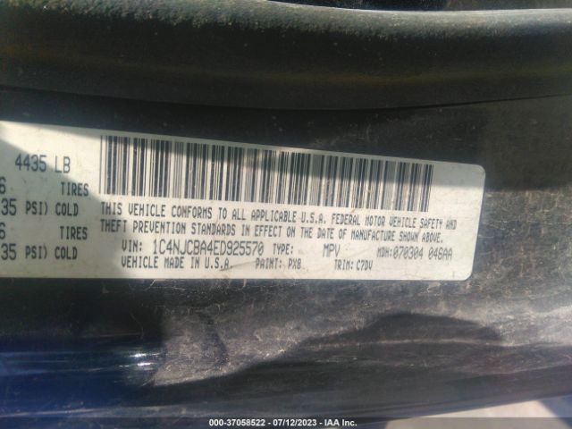 1C4NJCBA4ED925570 Jeep Compass Sport