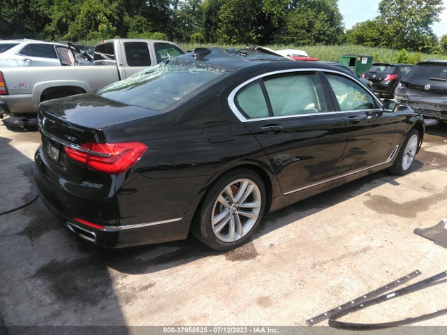 WBA7F2C58KB239753 BMW 7 Series 750i Xdrive