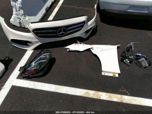 WDDZF4JB7KA628587 Mercedes-Benz E-class E 300