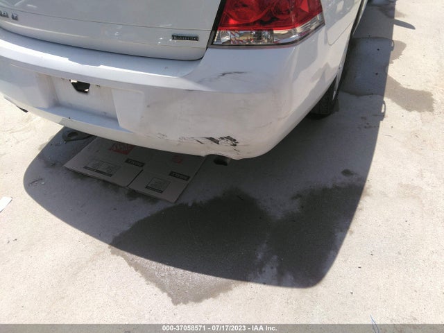 Chevrolet Impala Limited Lt 2015 2G1WB5E35F1167044 Image 8