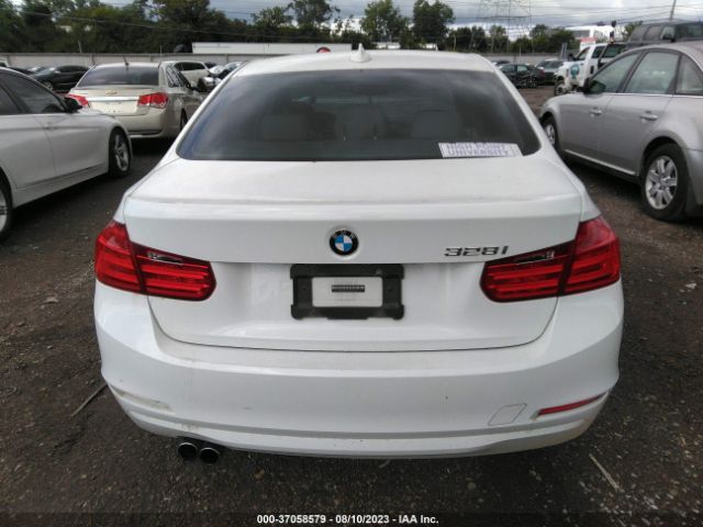 WBA3A5G58ENP32179 BMW 3 Series 328i