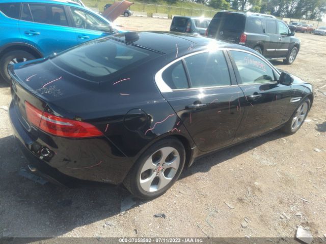 SAJAR4BG1HA949916 Jaguar Xe 25t