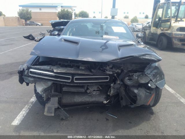 2C3CDZAG7GH316250 Dodge Challenger Sxt