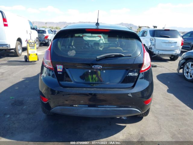 3FADP4EJ1JM135255 Ford FIESTA SE
