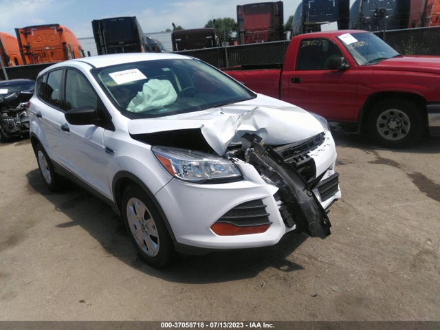 2015 FORD ESCAPE S VIN: 1FMCU0F75FUC42673