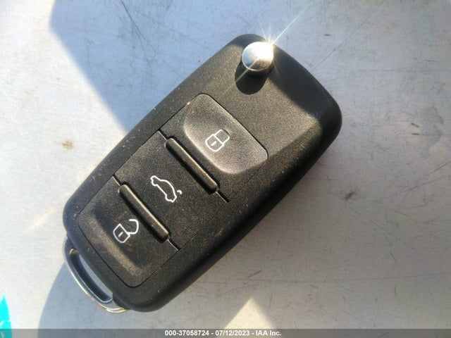 3VW2B7AJ6HM286641 Volkswagen Jetta 1.4t S