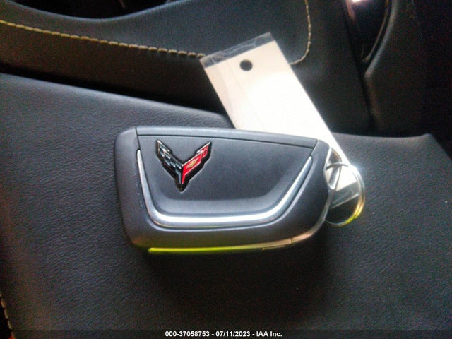 Chevrolet Corvette 2lt 2020 1G1Y72D46L5103723 Image 3