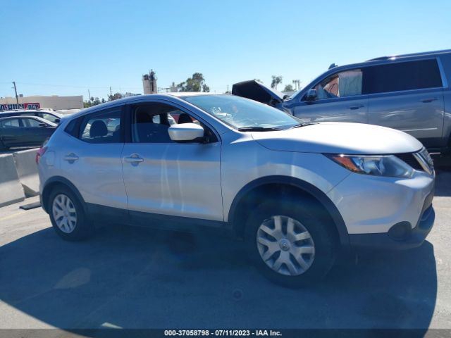 JN1BJ1CP5KW520685 Nissan Rogue Sport S