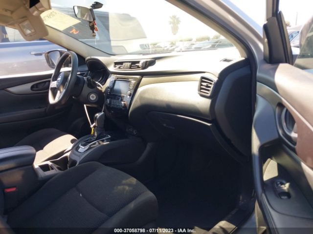 JN1BJ1CP5KW520685 Nissan Rogue Sport S
