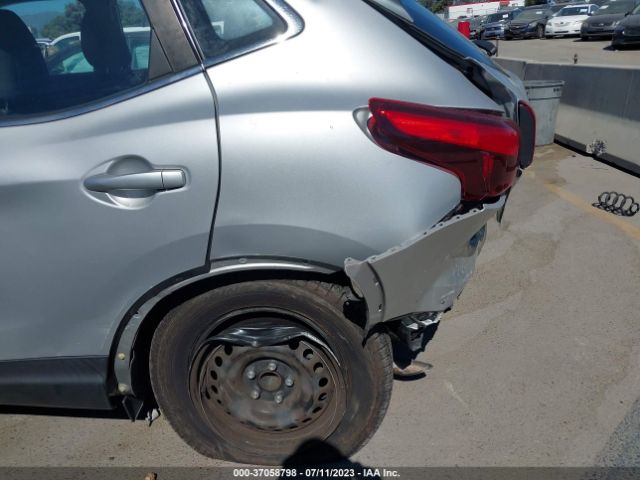 JN1BJ1CP5KW520685 Nissan Rogue Sport S