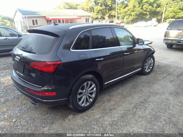 WA1LFAFP7FA029823 Audi Q5 Premium Plus