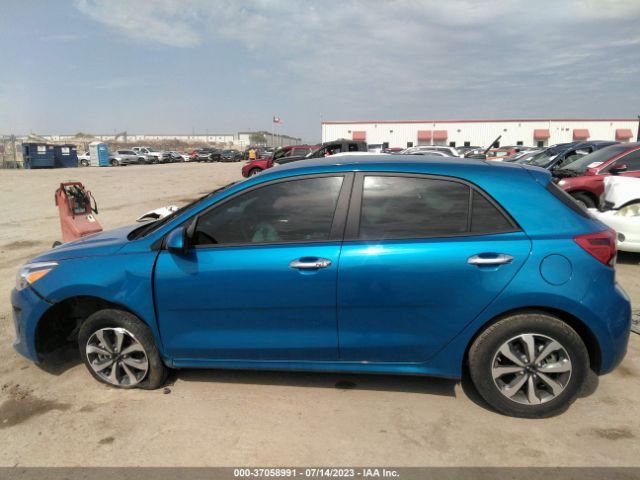 3KPA25AD0NE493383 KIA Rio 5-door S