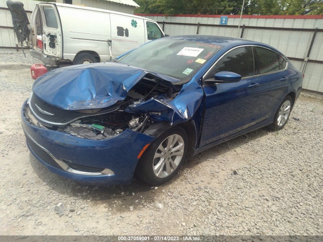 Chrysler 200 Limited 2015 1C3CCCAB2FN665889 Image 2