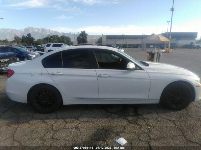 WBA3B1C54EK133695 BMW 3 Series 320i