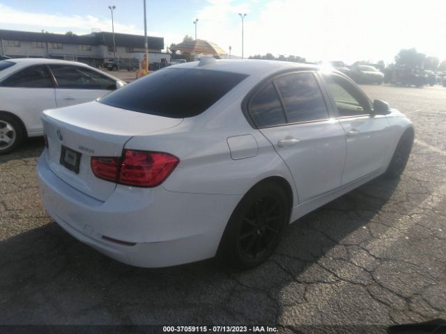 WBA3B1C54EK133695 BMW 3 Series 320i