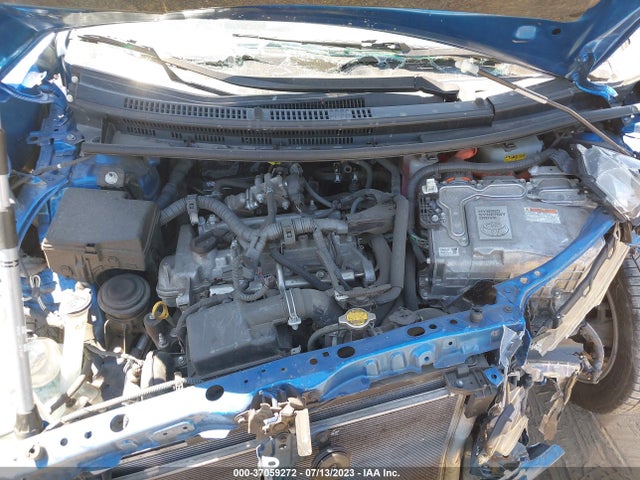 Toyota Prius C One/three/two/four 2014 JTDKDTB34E1077302 Image 10