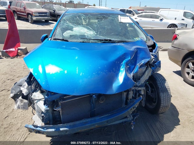Toyota Prius C One/three/two/four 2014 JTDKDTB34E1077302 Image 13