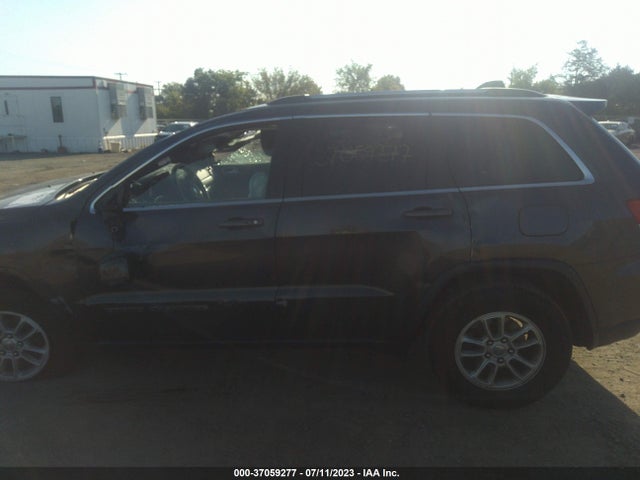 1C4RJFAG4JC326368 Jeep Grand Cherokee Laredo E