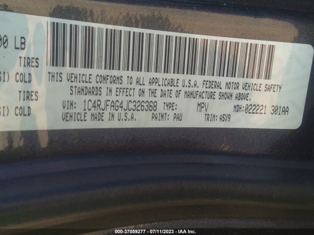 1C4RJFAG4JC326368 Jeep Grand Cherokee Laredo E