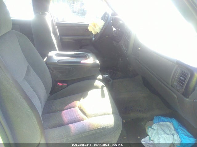 2003 CHEVROLET SILVERADO 1500 LS VIN: 2GCEC19TX31204250