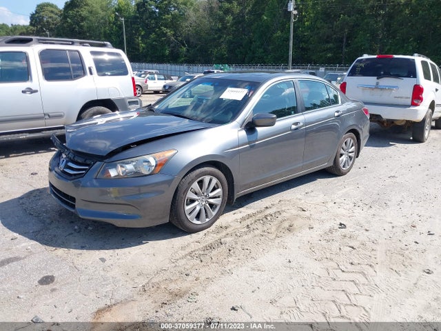 2011 HONDA ACCORD SDN EX-L VIN: 1HGCP2F82BA127879
