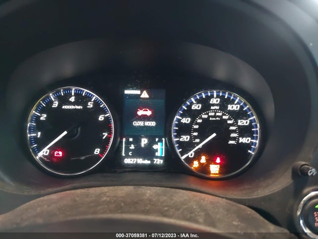 JA4AZ3A3XEZ018457 Mitsubishi Outlander Se