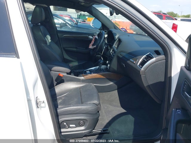 WA1D7AFP3GA124432 Audi Q5 Premium Plus