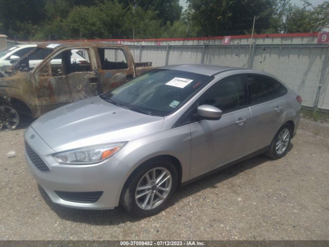 1FADP3F2XJL231596 Ford FOCUS SE