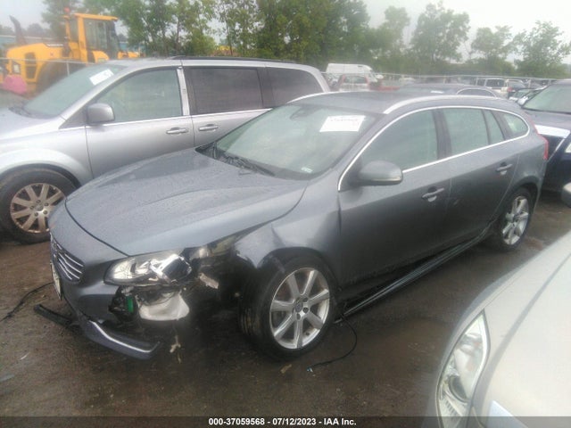 2017 Volvo V60, VIN: YV140MEKXH1331090