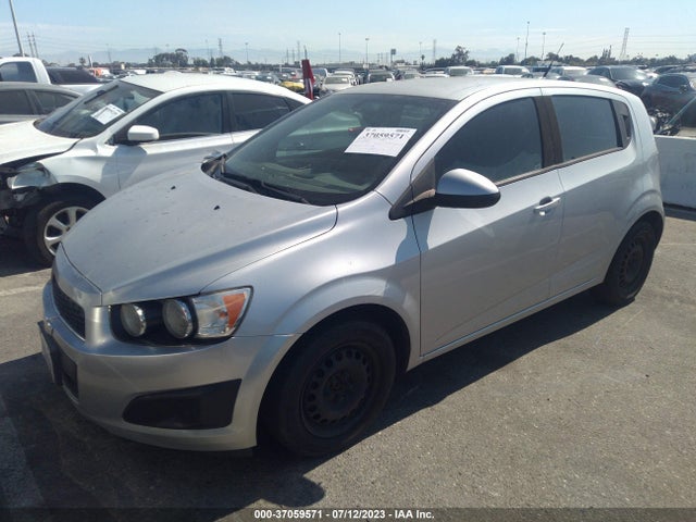 Chevrolet SONIC LS 2014 1G1JB6SGXE4125611 Image 2
