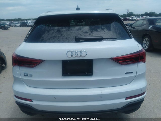 WA1DECF31P1127960 Audi Q3 S Line Premium