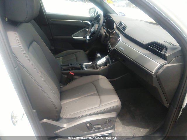 WA1DECF31P1127960 Audi Q3 S Line Premium