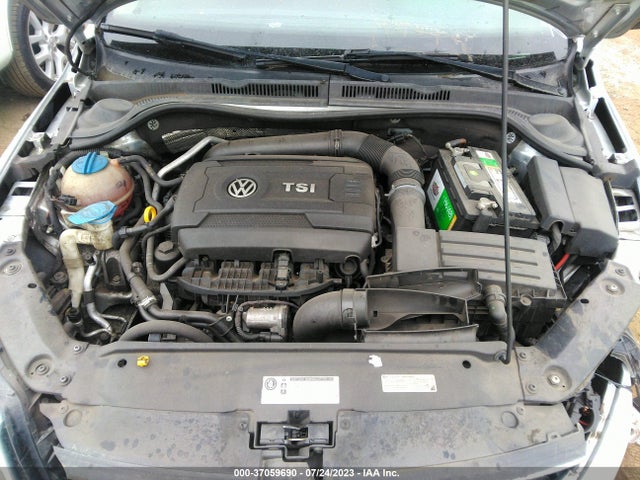 3VWD17AJ5FM206481 Volkswagen Jetta Sedan 1.8t Se