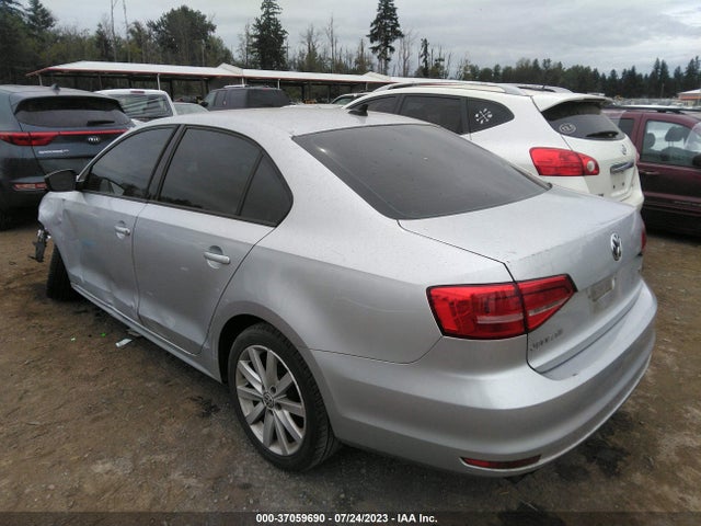 3VWD17AJ5FM206481 Volkswagen Jetta Sedan 1.8t Se