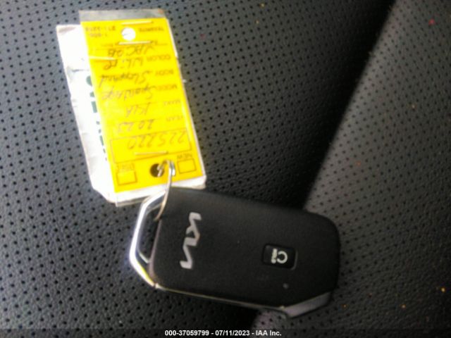5XYK43AF1PG047916 KIA Sportage Sx