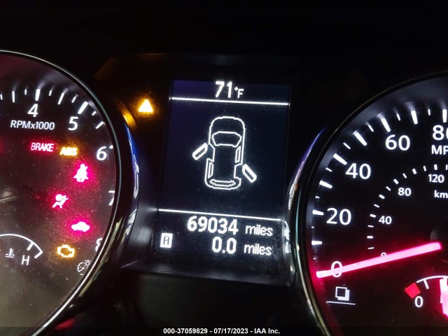 2015 NISSAN ROGUE SELECT S VIN: JN8AS5MV7FW761183