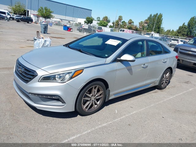 Hyundai Sonata Sport 2017 5NPE34AB7HH564909 Image 2