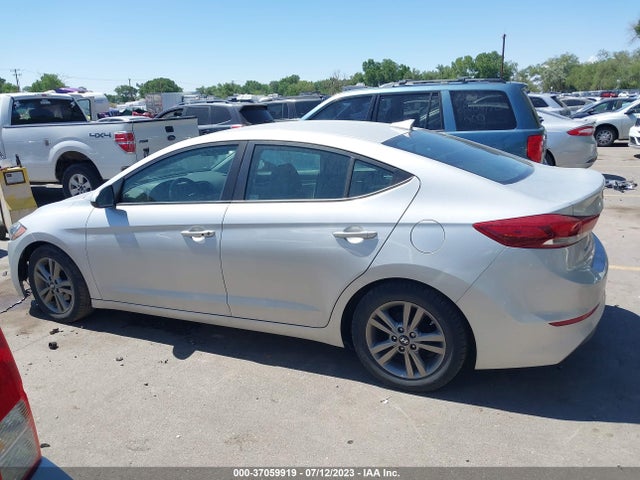 Hyundai ELANTRA SE 2017 5NPD84LF2HH081289 Image 6