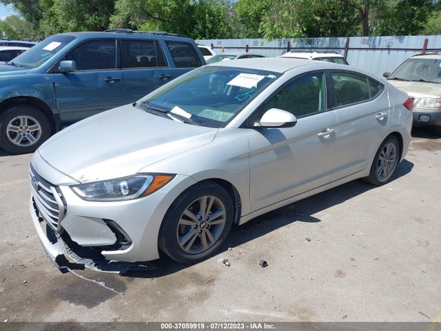 Hyundai ELANTRA SE 2017 5NPD84LF2HH081289 Image 2