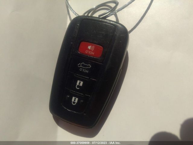 Toyota Rav4 Hybrid Limited 2020 2T3DWRFV9LW073231 Image 3