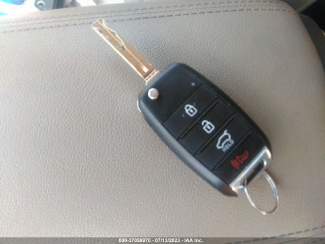 KNDPMCAC0K7575982 KIA Sportage Lx