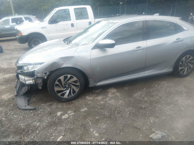 Honda Civic Hatchback Lx 2018 SHHFK7H26JU403629 Image 2